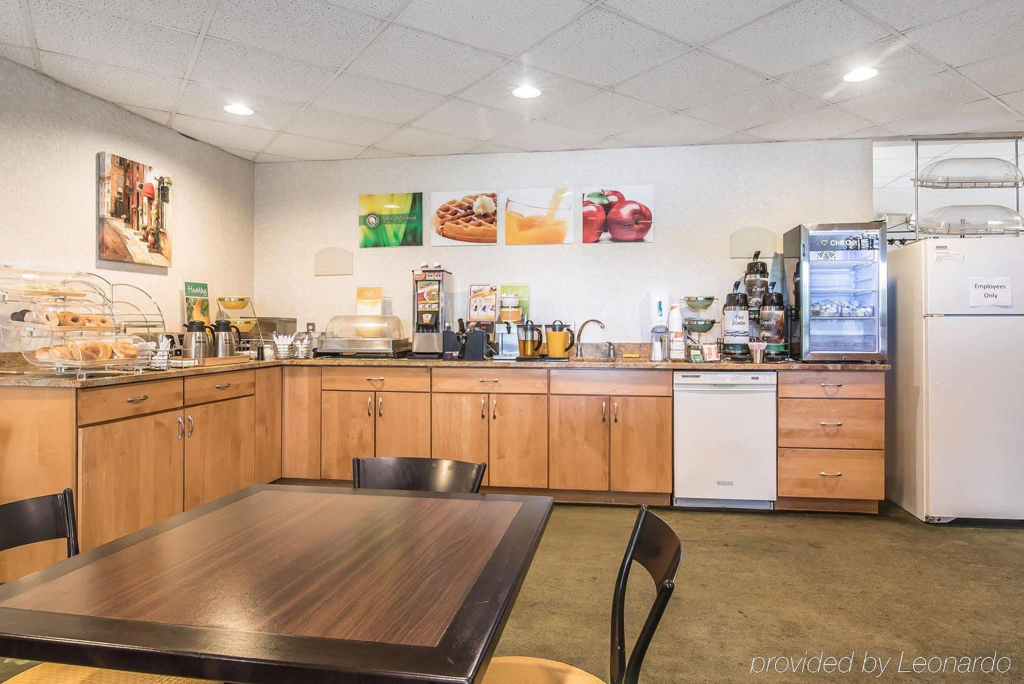 Quality Inn Binghamton West Apalachin Exterior photo